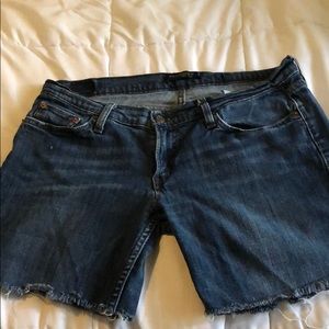 Levi’s cut off shorts